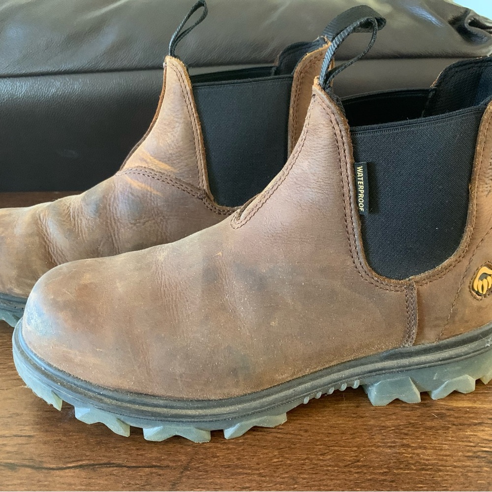 Wolverine Slip-Resistant Work Boots - image 3